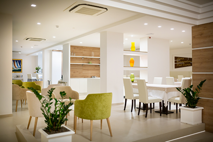 WOHNZIMMER2