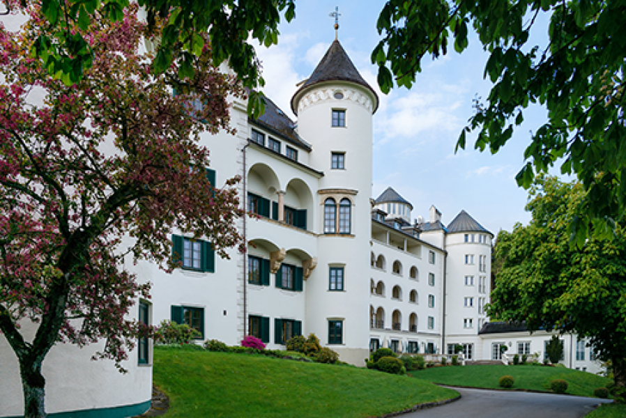 Schloss Pichlarn Color 001 c Schabetsberger