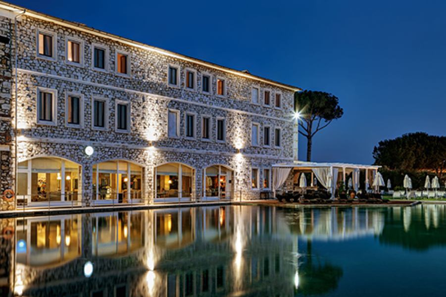 Terme di Saturnia by night5