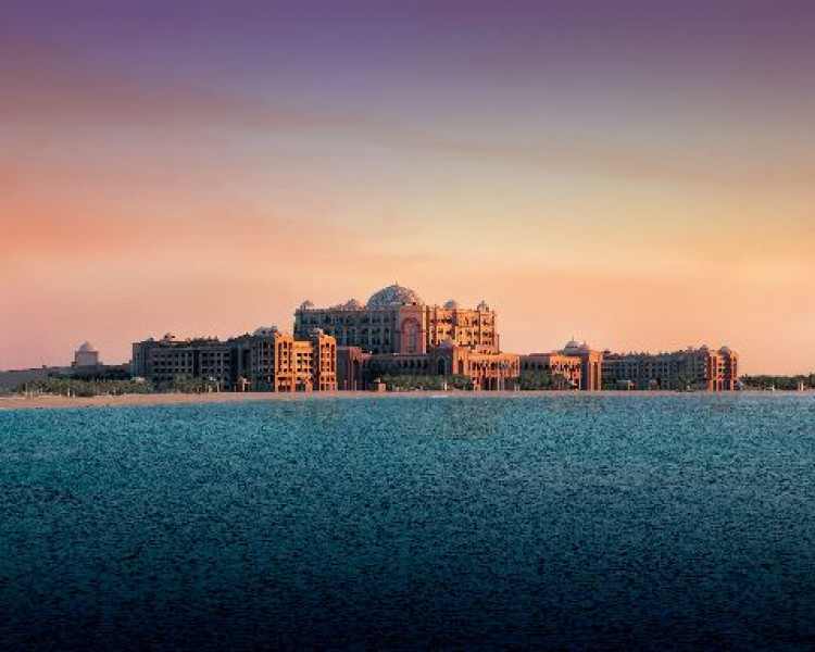 EmiratesPalace outside