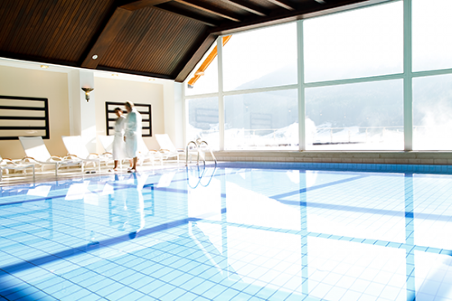 Indoor Pool 6 c Wildbild5