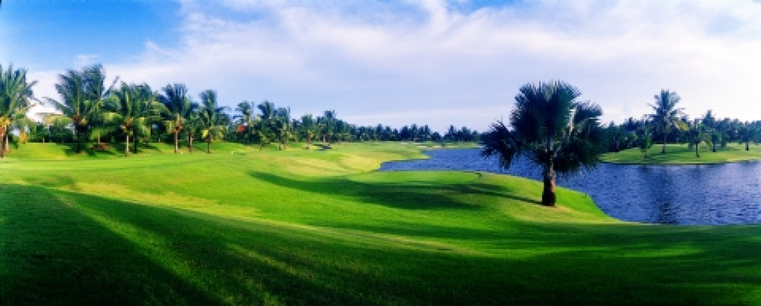ThaiCountryClub06Par3 signature