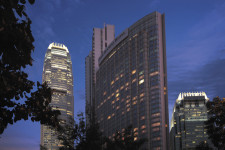 four seasons hotel hongkong