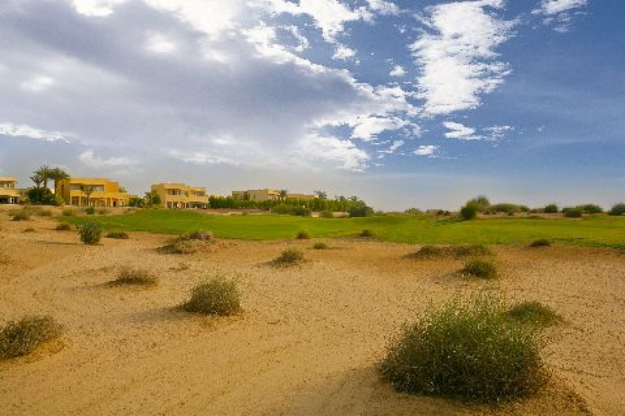 8 Hole No. 16 Fairway