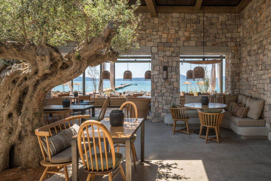 Parelia Beach Club