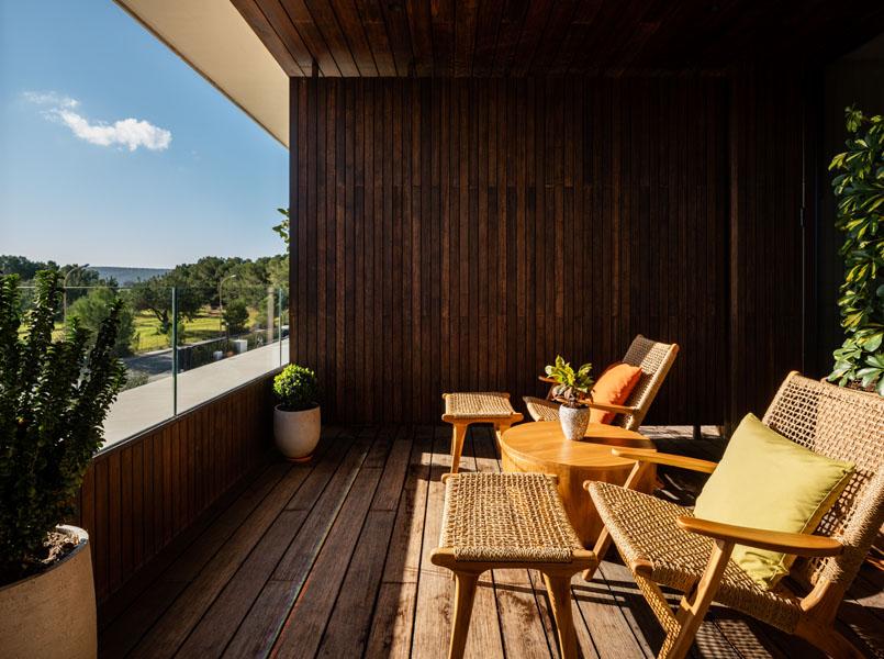 01. King Room Terrace