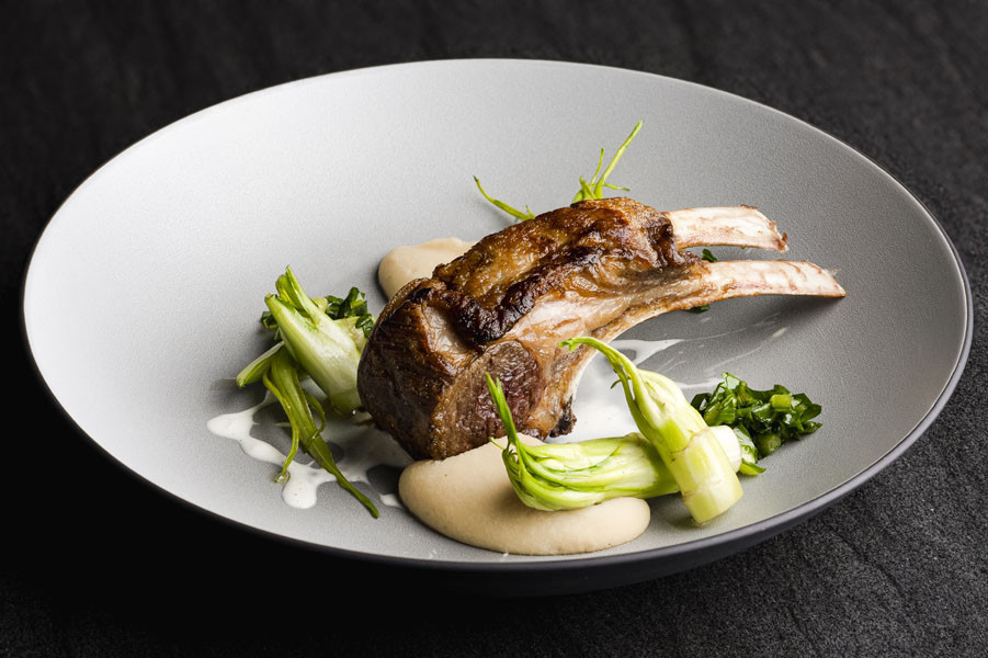 6 Geniesserhotel La Maiena Meran Resort Gericht Foto Armin Terzer