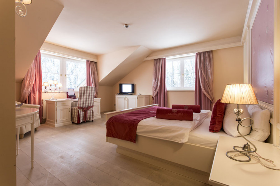 lrf winter 2016 300dpi danielzangerl 001