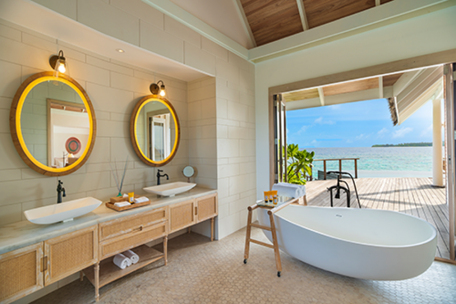 Milaidhoo Maldives Water Pool Villa Bathroom2