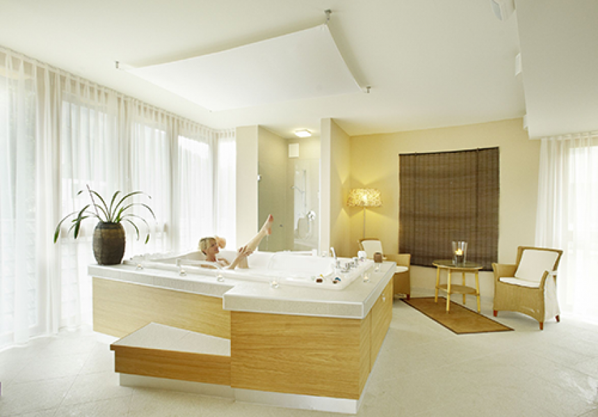 ein bad geniessen im eschenhof hotel eschenhof