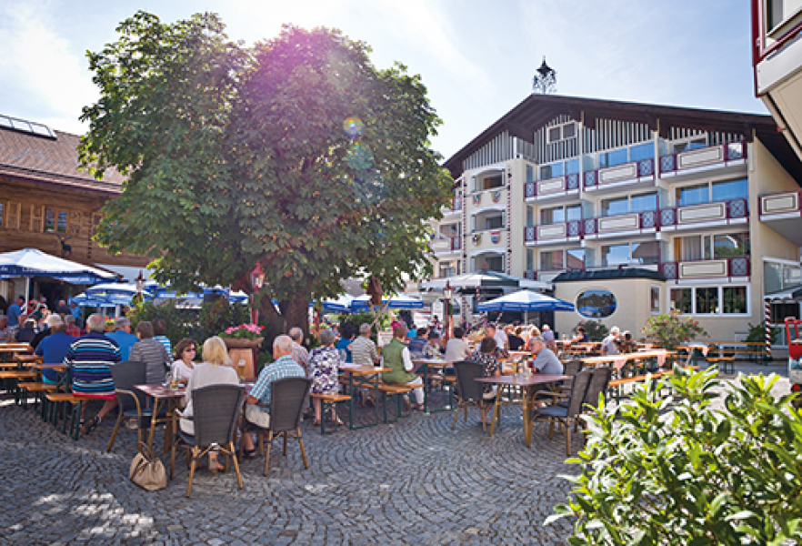 Lindenhof 01