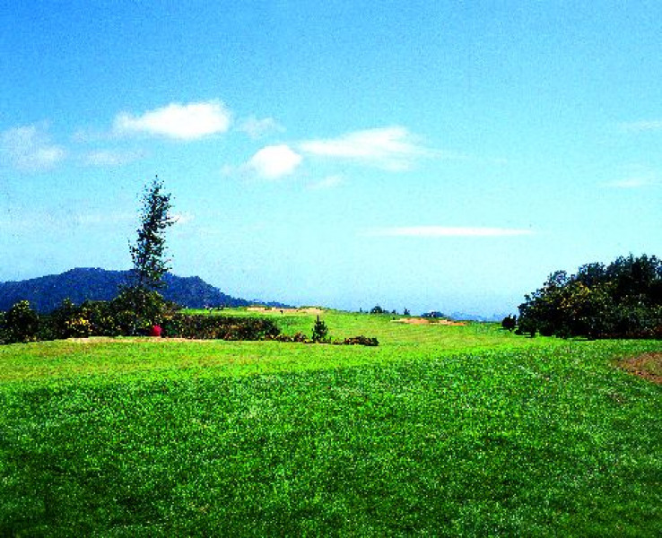 2.8 Santo da Serra Golf