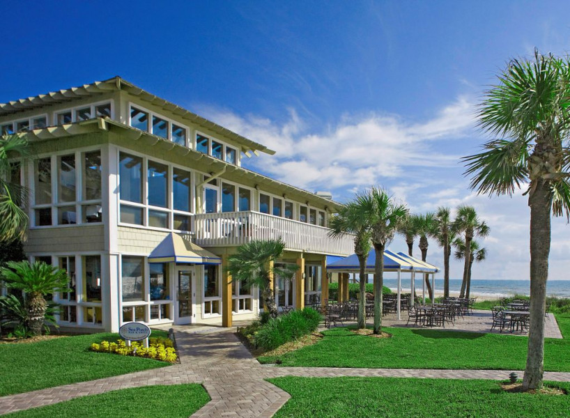 Cabana Beach Club Exteriorweb
