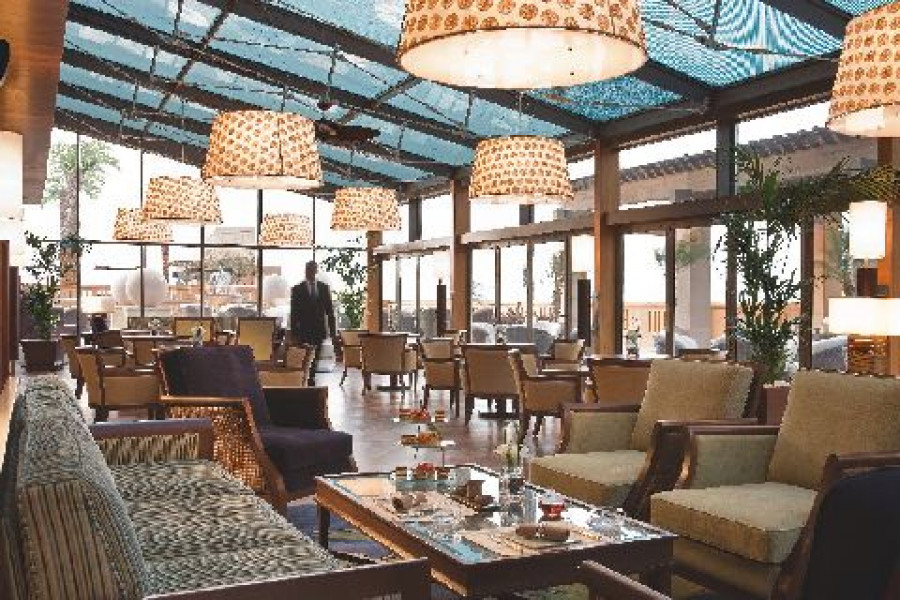 Sofitel Dubai Jumeirah Beach Lounge