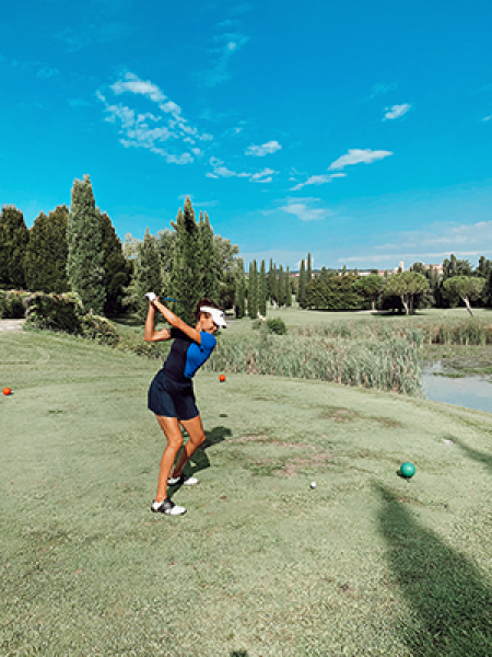 2 Sophie bei Abschlag