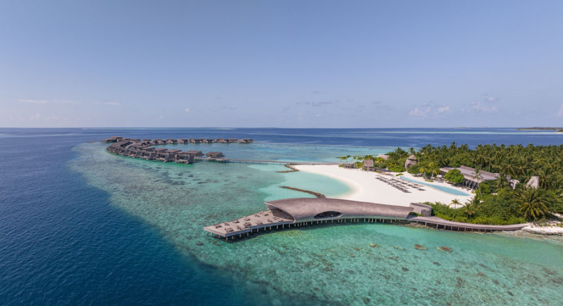 STR MLEXR Arial ALBA Beach