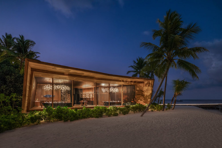 STR MLEXR T PAN Exterior Twilgiht 1