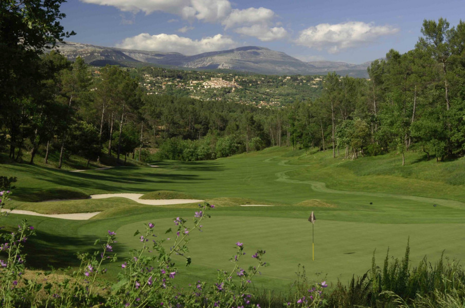 Terre Blanche Le Riou No v2.10