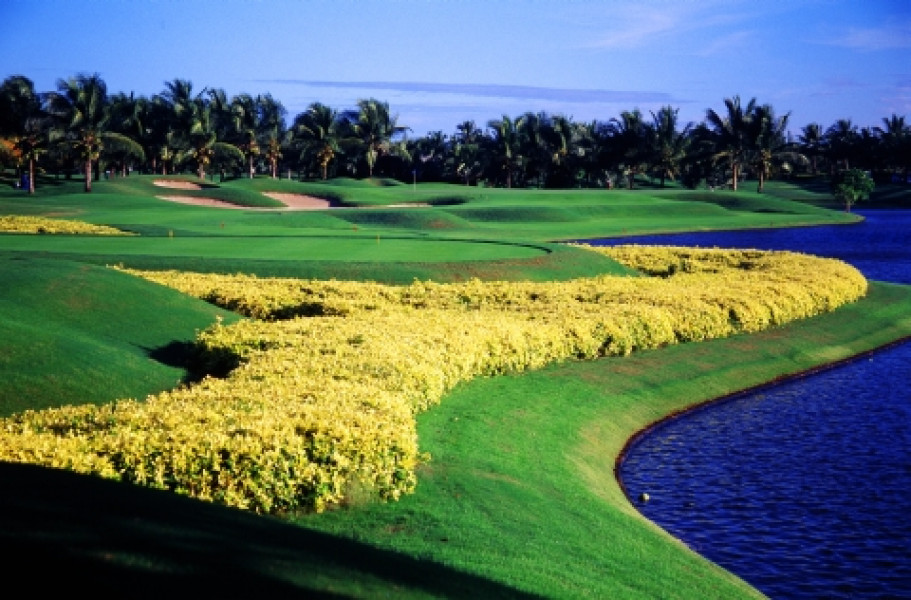 ThaiCountryClub03Par3 03