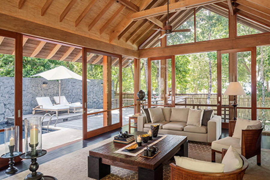 TDL Beach Villa One Bedroom living room Kopie16