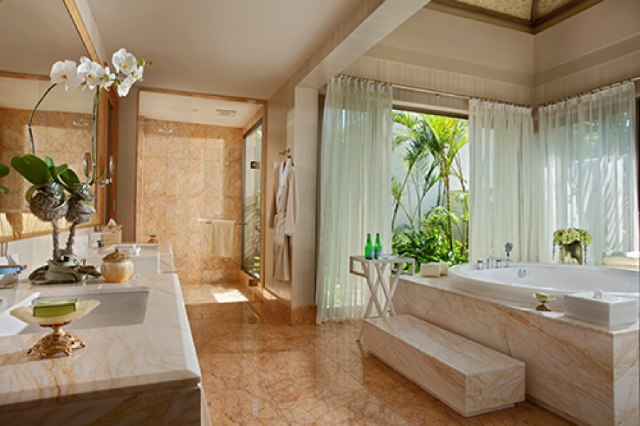 Mulia Villas One Bedroom Bathroom